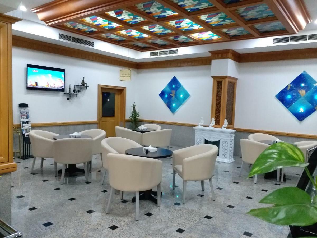 Taj Plaza Hotel Manáma Kültér fotó